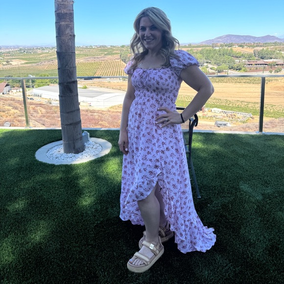 Meet your Posher, Shoshana - Picture 1 of 1